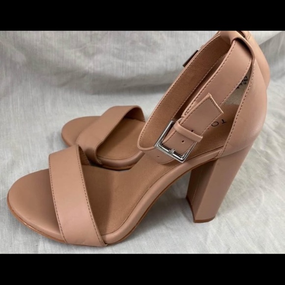 Torrid Women's Tan Block Heel Sandals - Picture 5 of 6